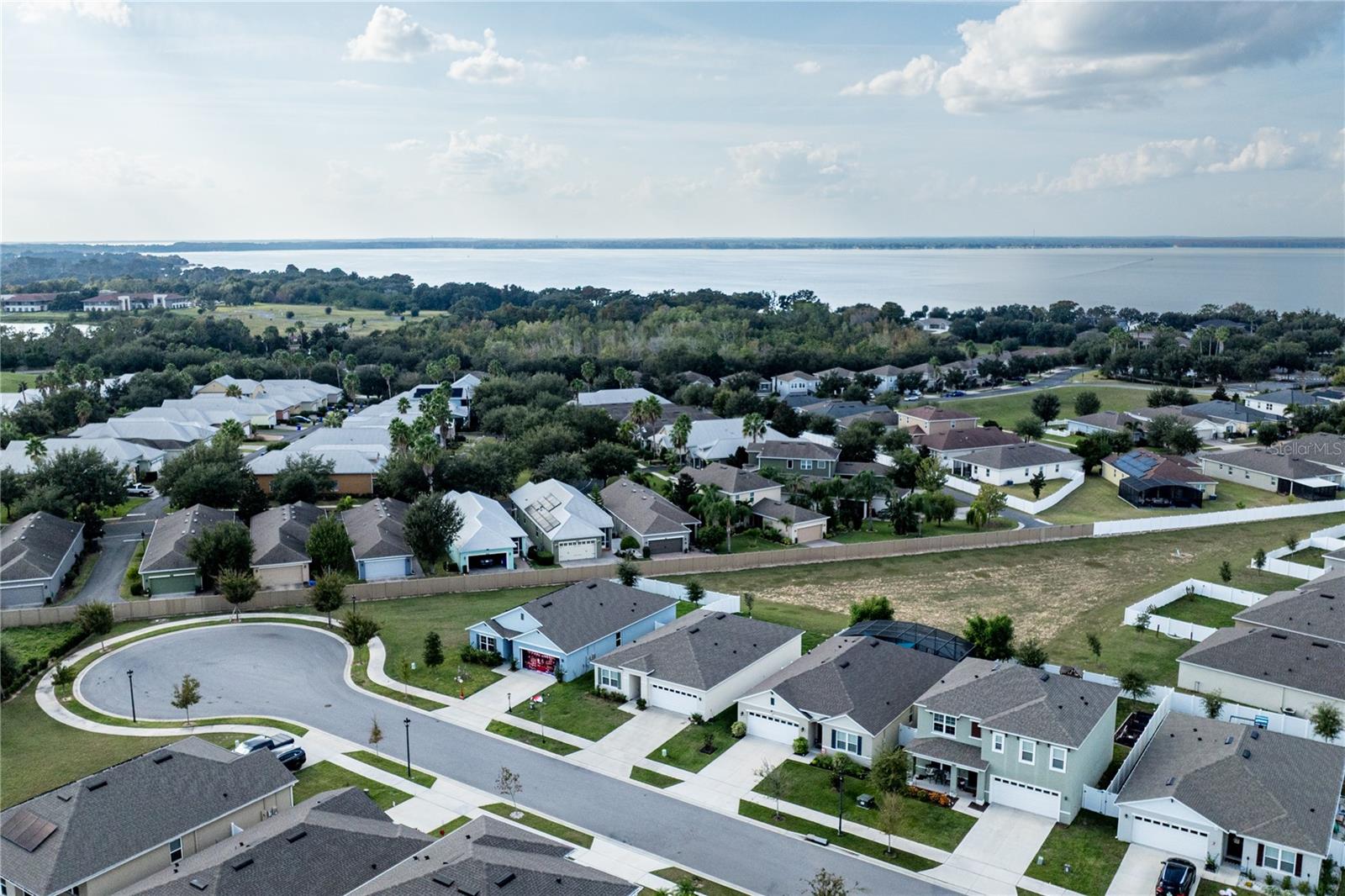 AVALON PARK TAVARES PH 1 - Residential