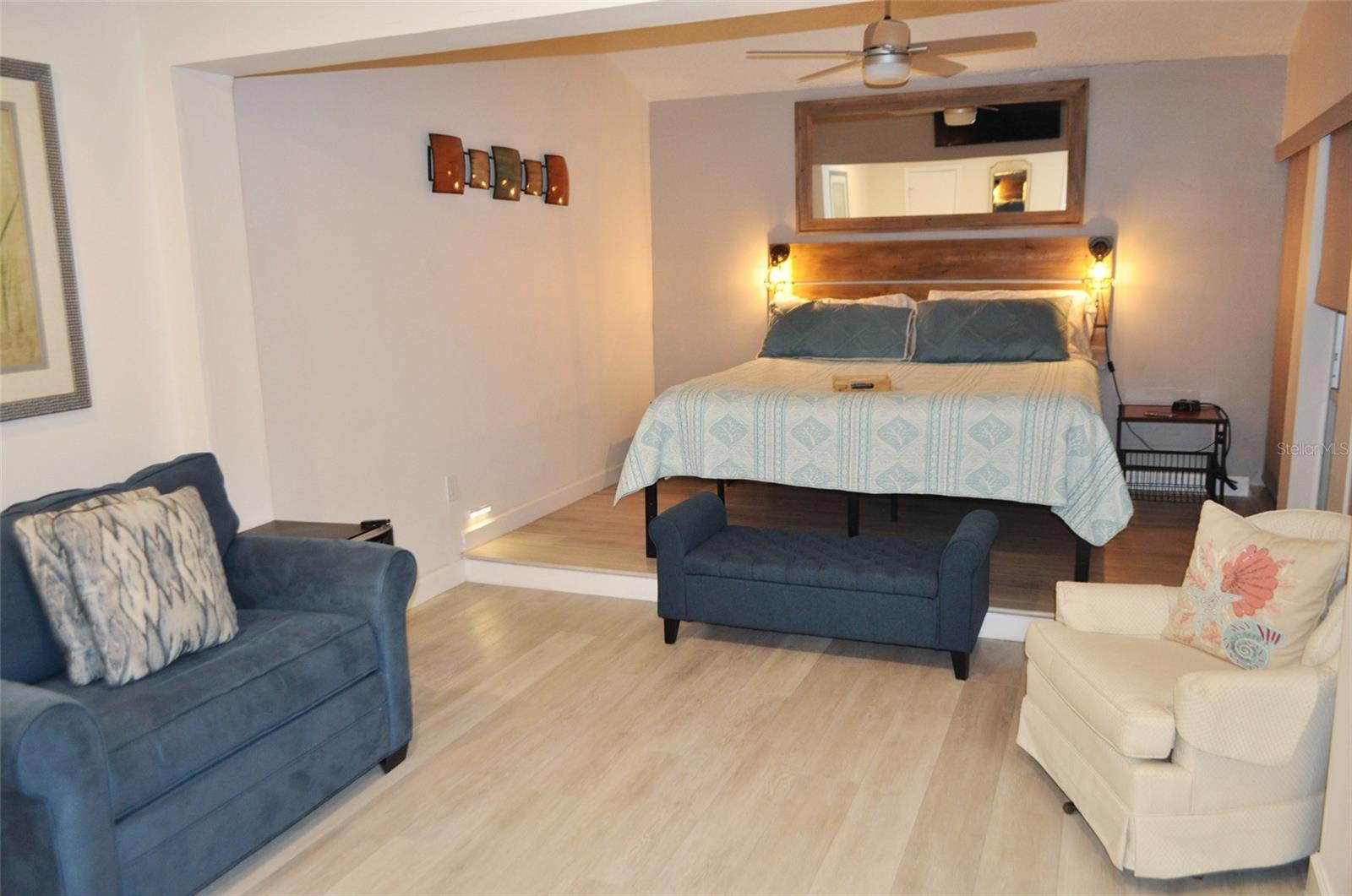 MADEIRA BEACH YACHT CLUB CONDO - Residential