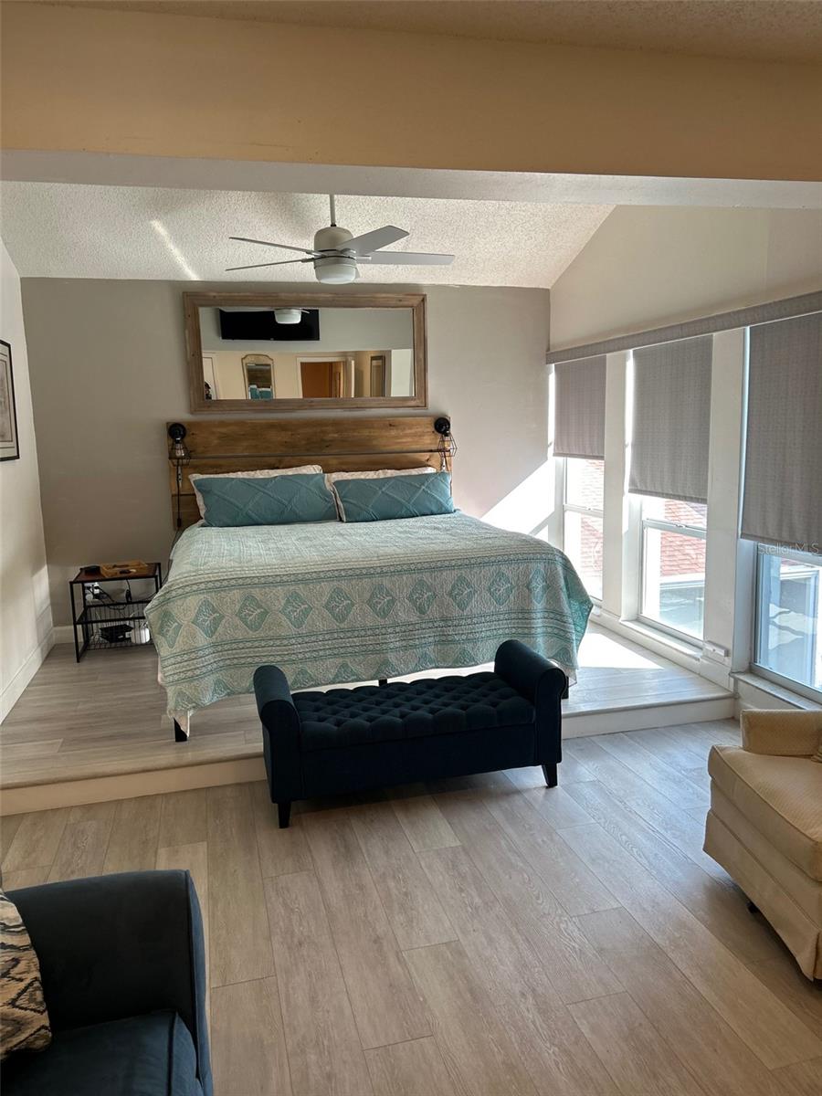 MADEIRA BEACH YACHT CLUB CONDO - Residential