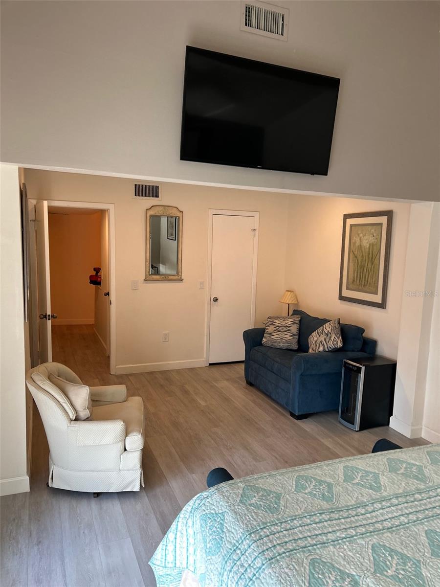MADEIRA BEACH YACHT CLUB CONDO - Residential