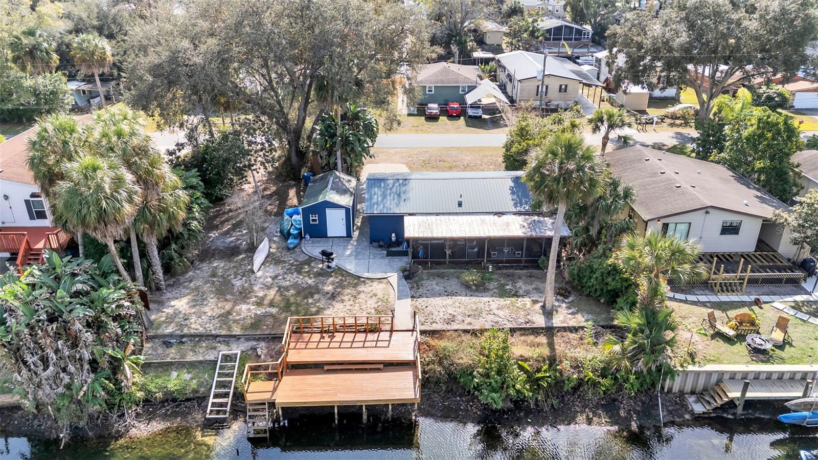 WEEKI WACHEE RIVER RETREATS - Residential