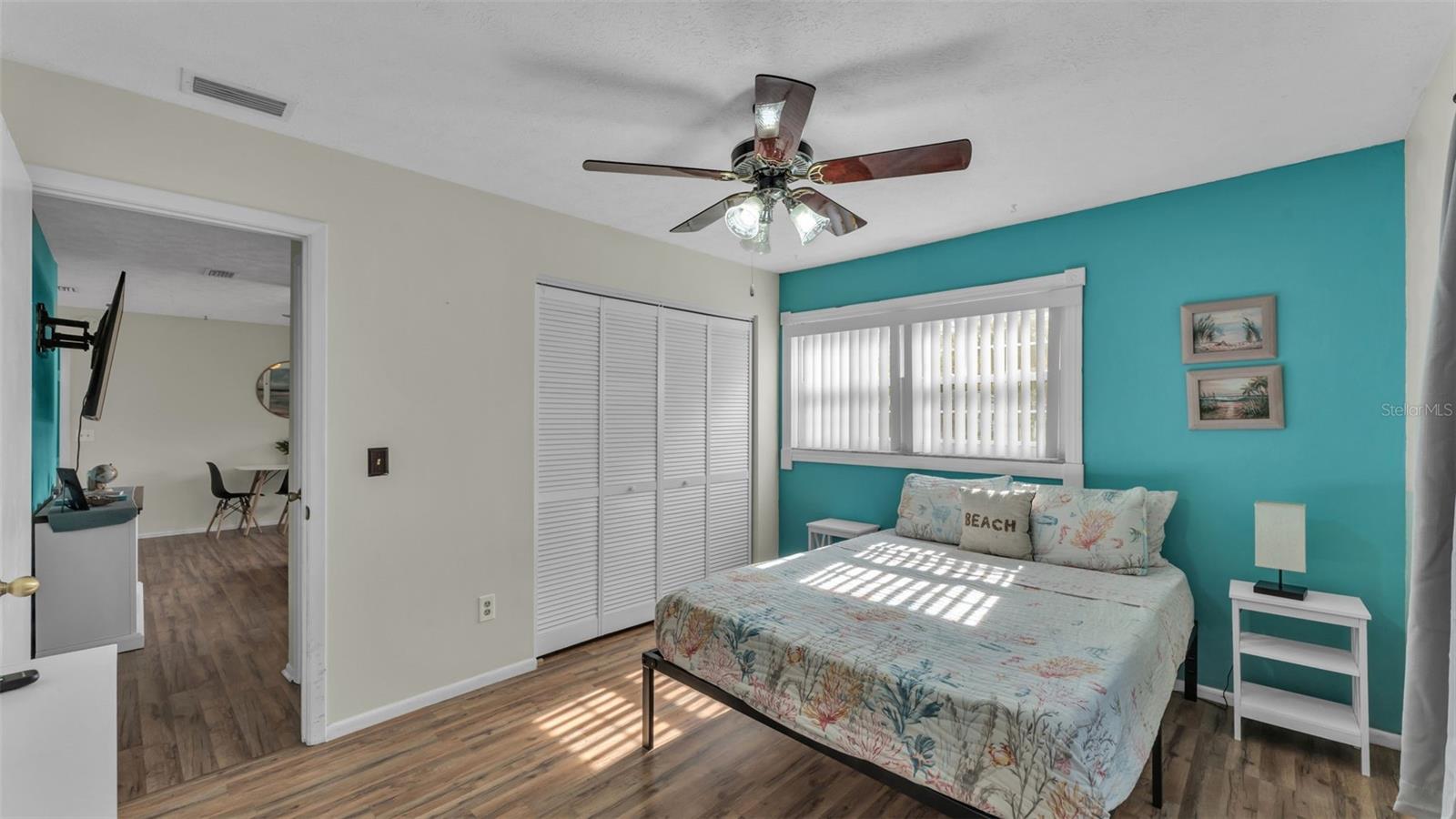 WEEKI WACHEE RIVER RETREATS - Residential