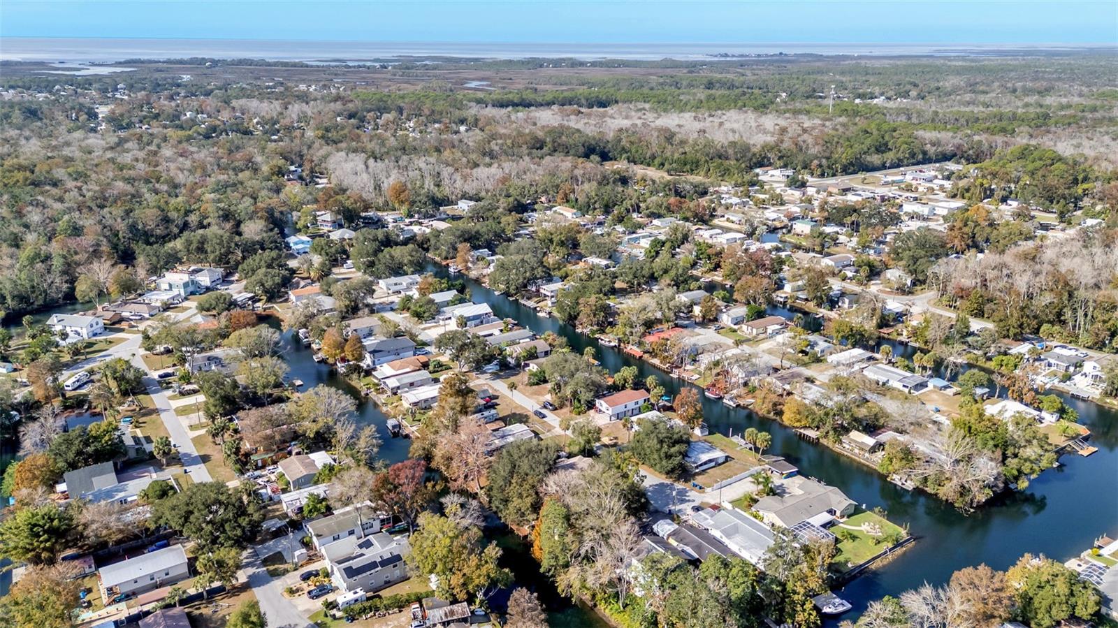 WEEKI WACHEE RIVER RETREATS - Residential