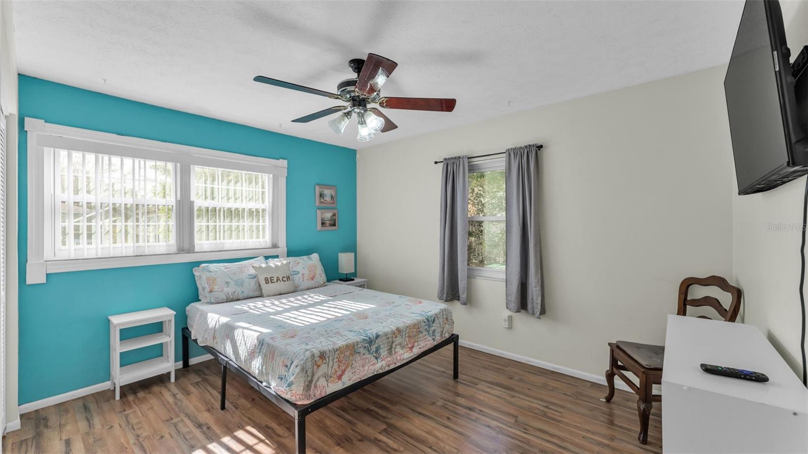 WEEKI WACHEE RIVER RETREATS - Residential