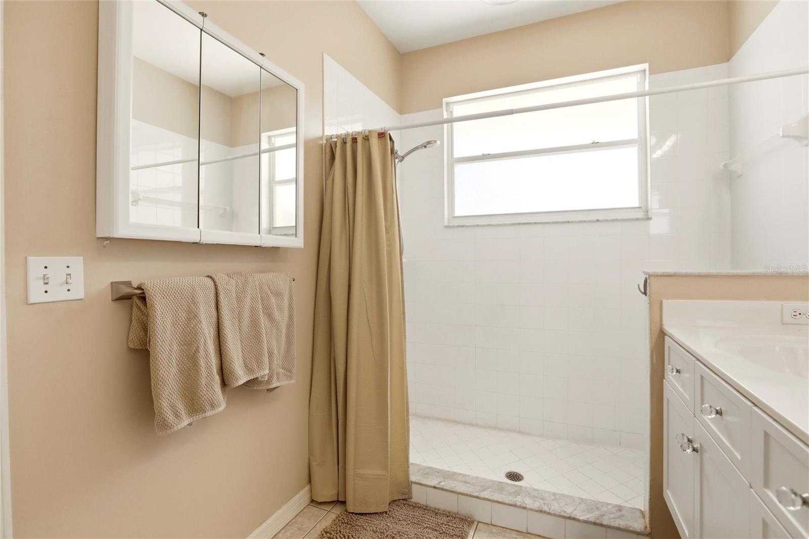 SILVERLAKES AT GATEWAY - Residential
