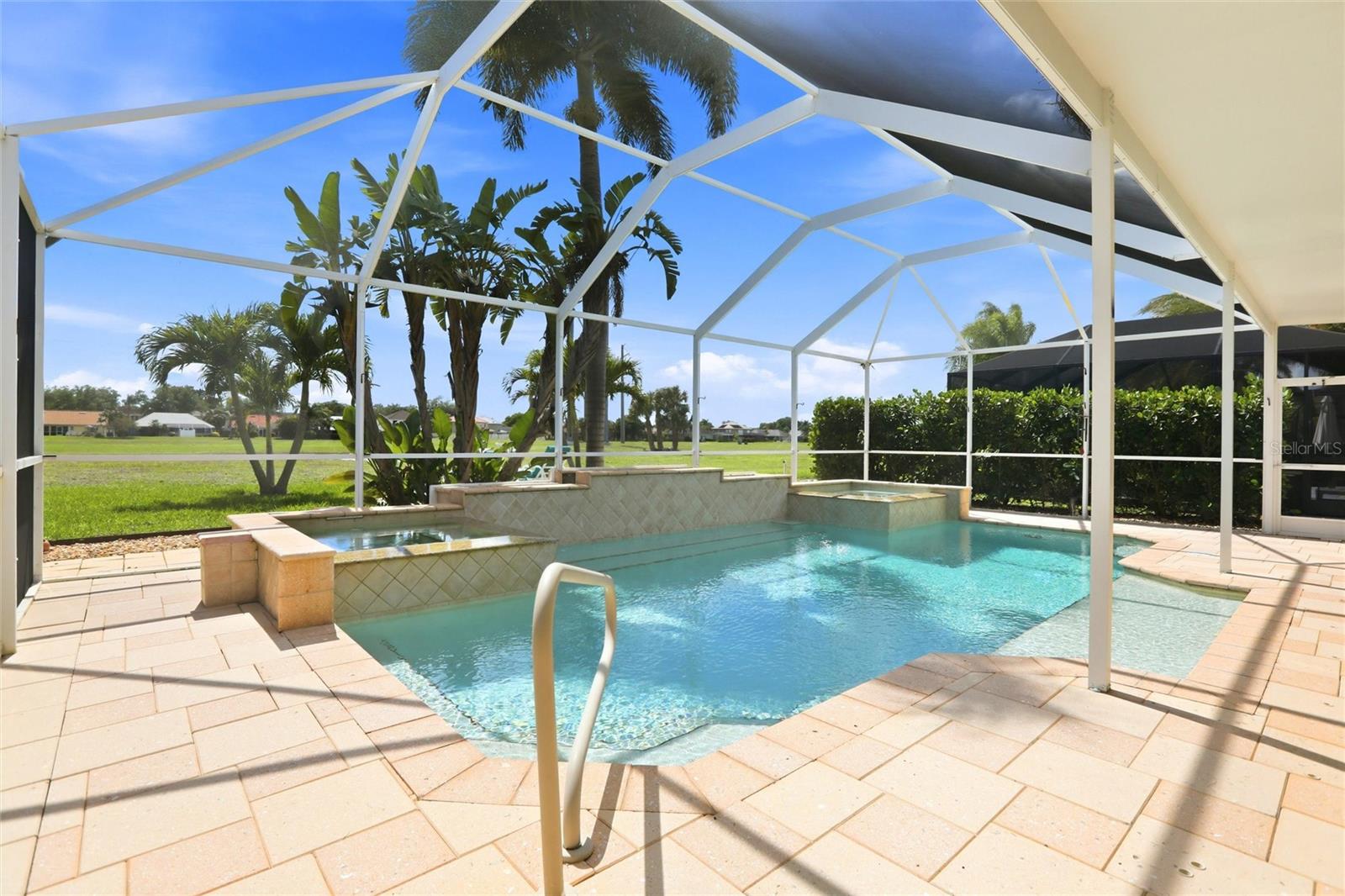 SILVERLAKES AT GATEWAY - Residential