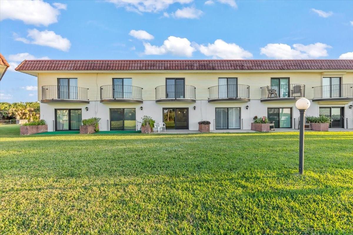 OCEAN PALM VILLAS SOUTH - Residential