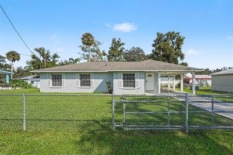 Photo of 5233 Bogdonoff Drive, Seffner, FL 33584 (MLS # O6453013)