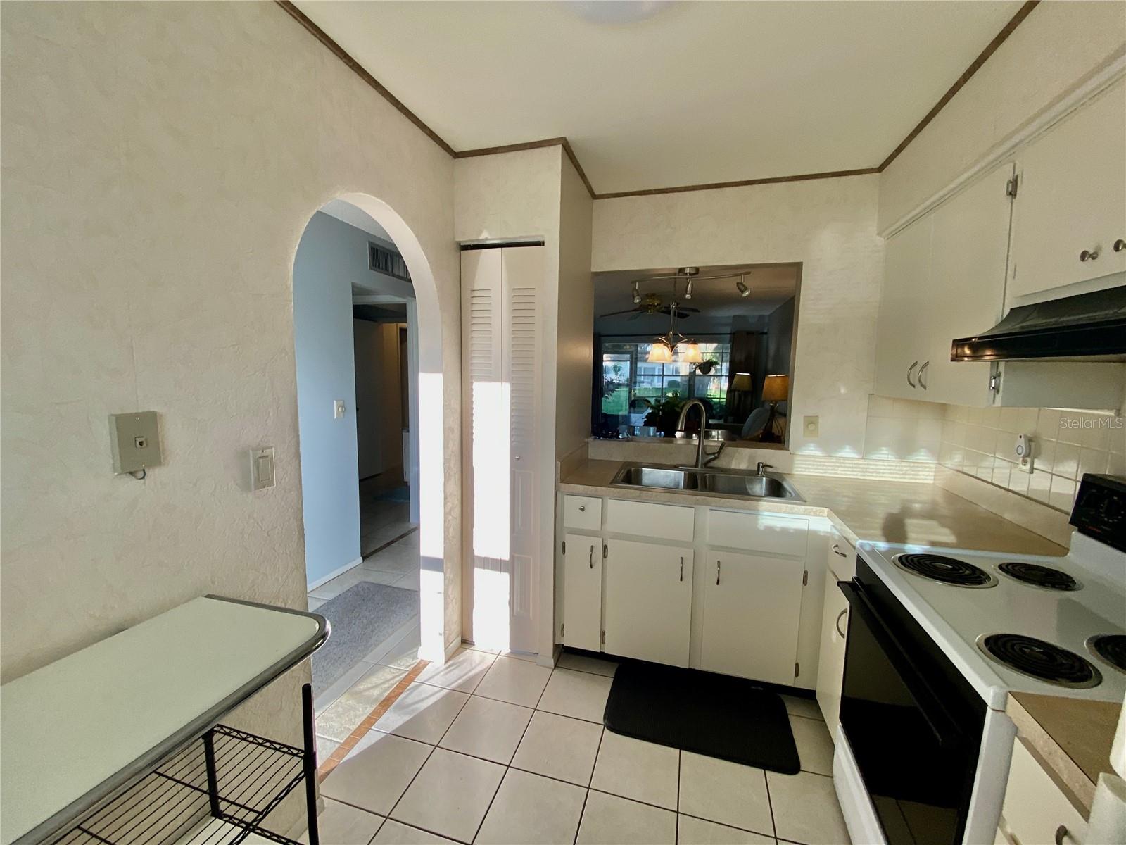 HIGHLAND LAKES MISSION GROVE CONDO - Residential