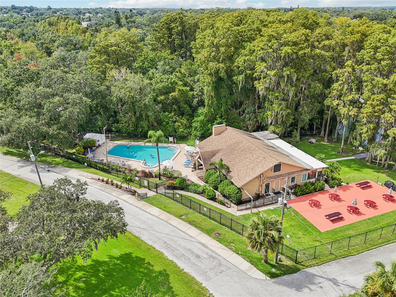 HIGHLAND LAKES MISSION GROVE CONDO - Residential