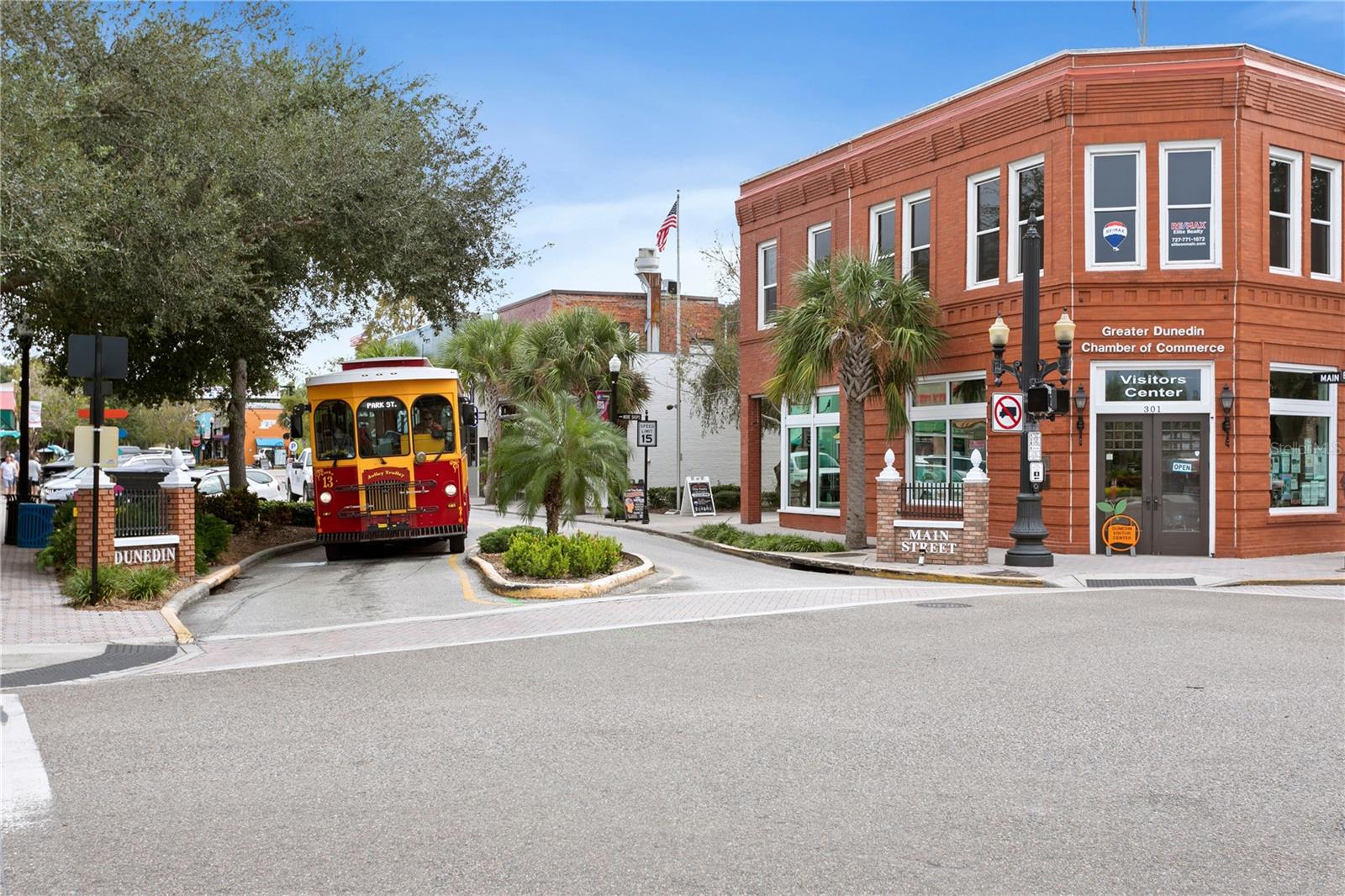 PATRICIAN OAKS - Residential