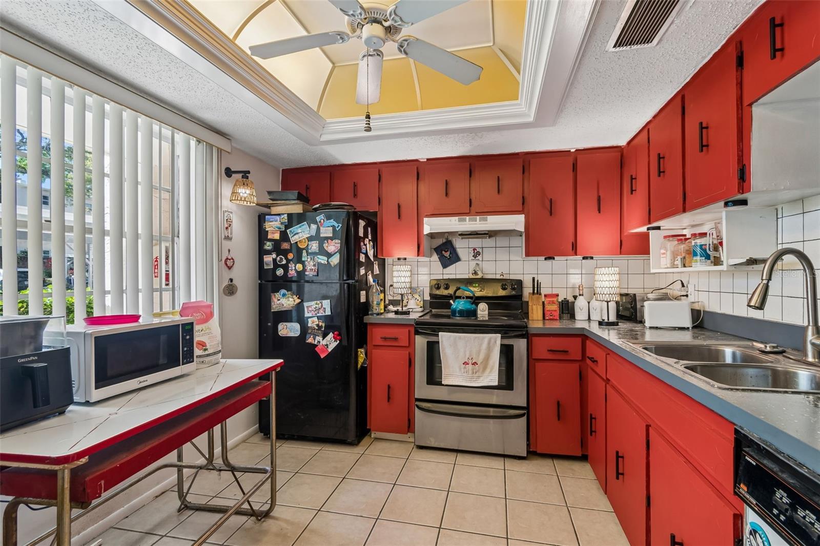 PATRICIAN OAKS - Residential