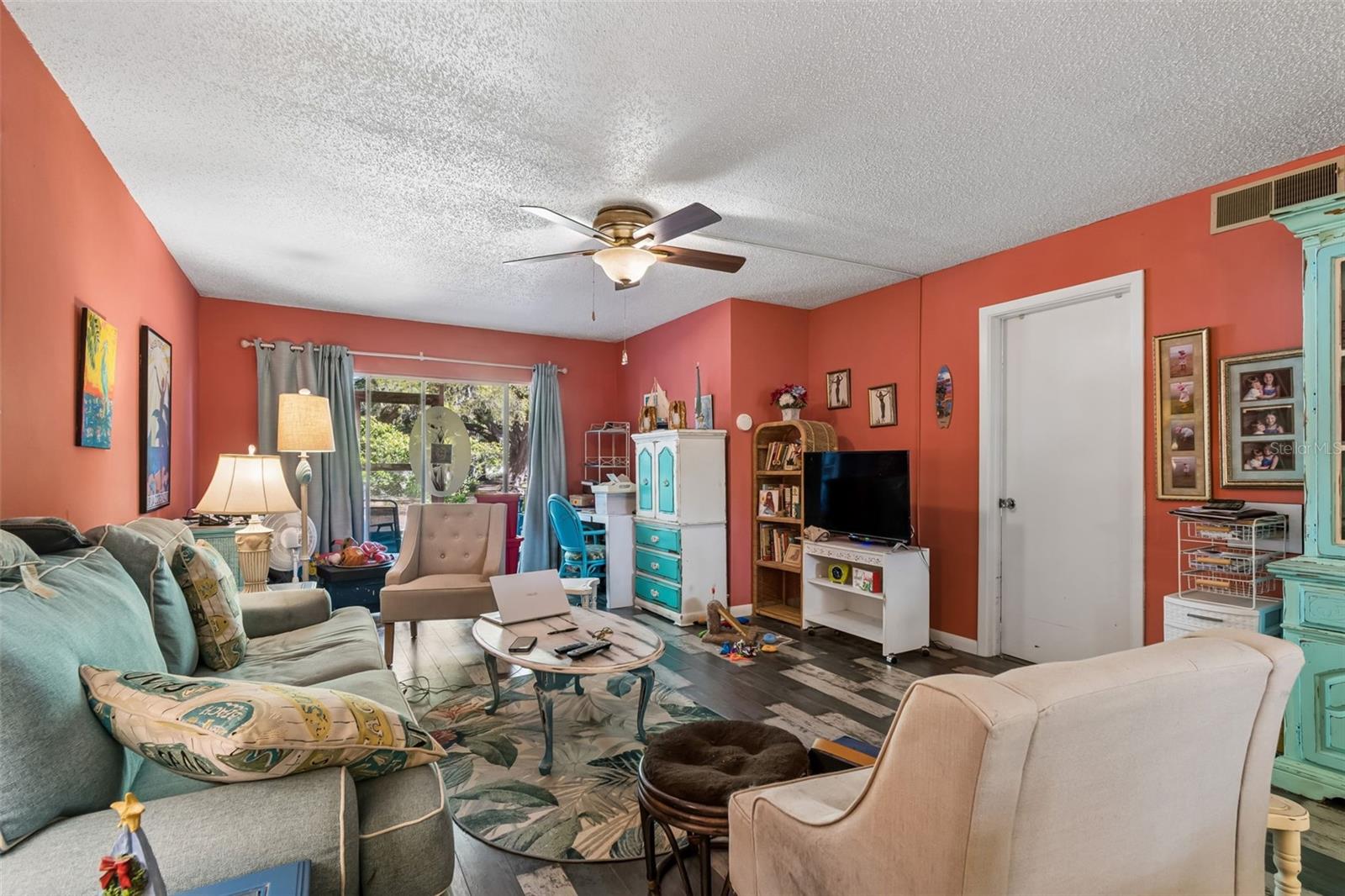 PATRICIAN OAKS - Residential