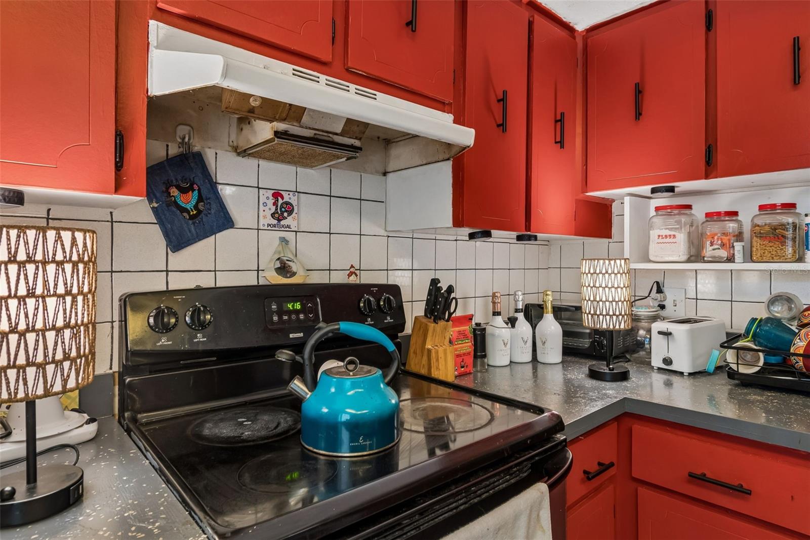 PATRICIAN OAKS - Residential