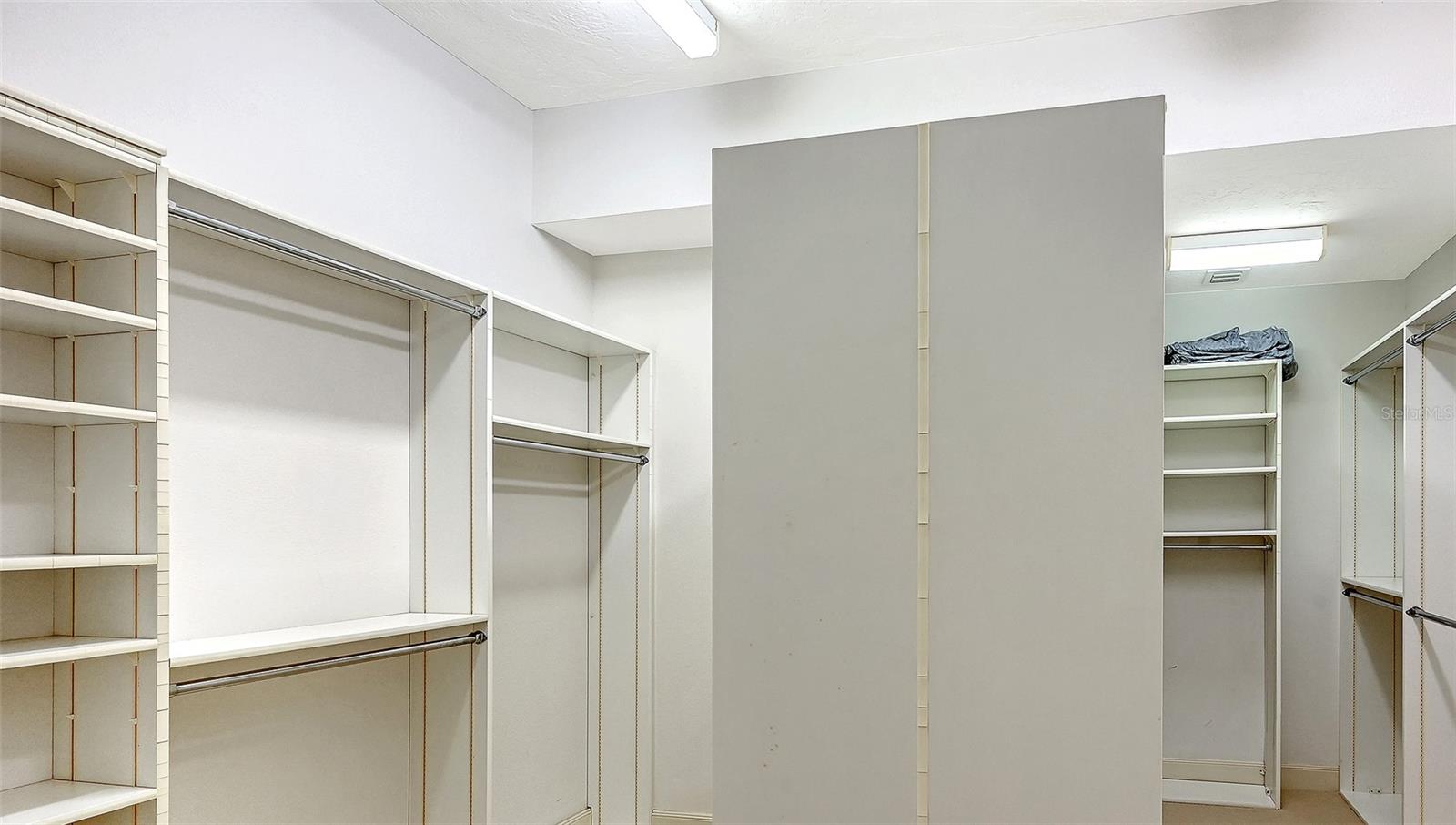 WATER CLUB 01 AT LONGBOAT KEY - Residential