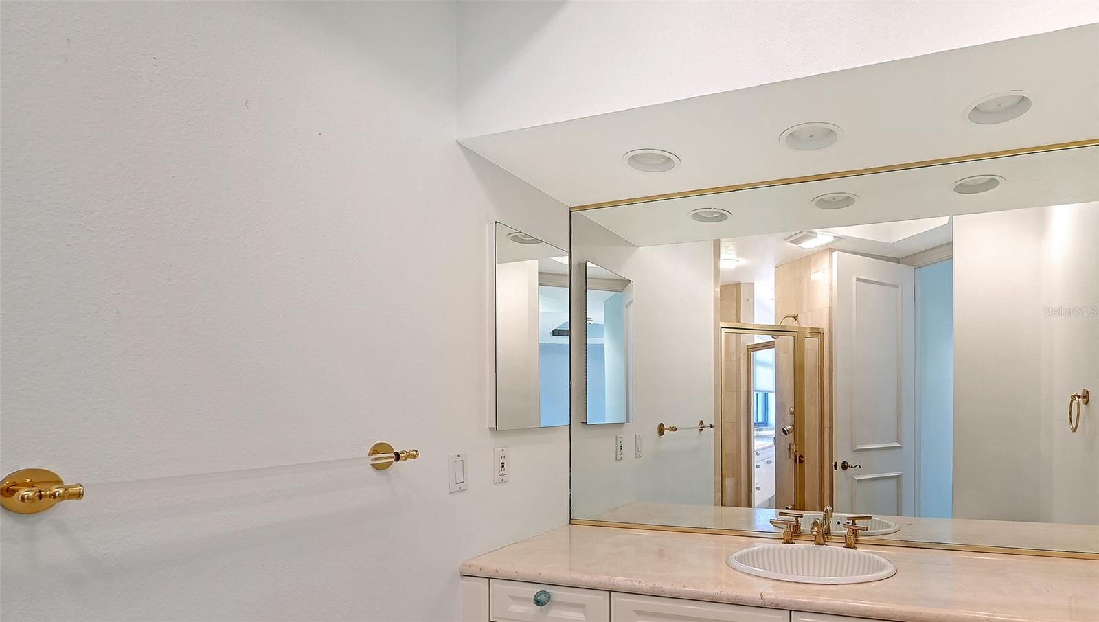 WATER CLUB 01 AT LONGBOAT KEY - Residential