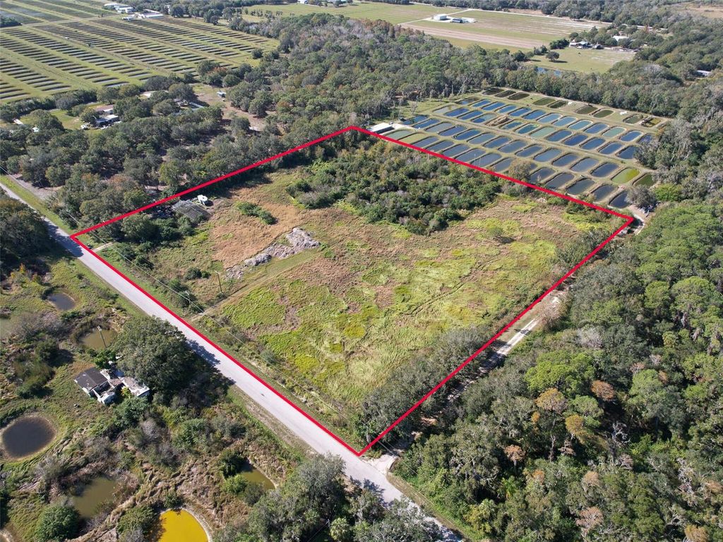 Photo of 3105 30th Street SE, Ruskin, FL 33570 (MLS # T3488537)
