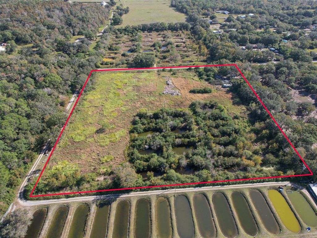 Photo of 3105 30th Street SE, Ruskin, FL 33570 (MLS # T3488537)