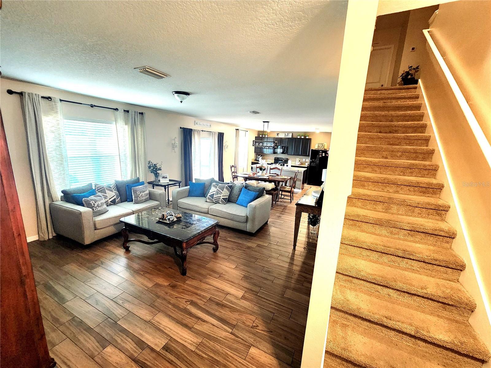 DEL TIERRA PH IV-B & IV-C - Residential