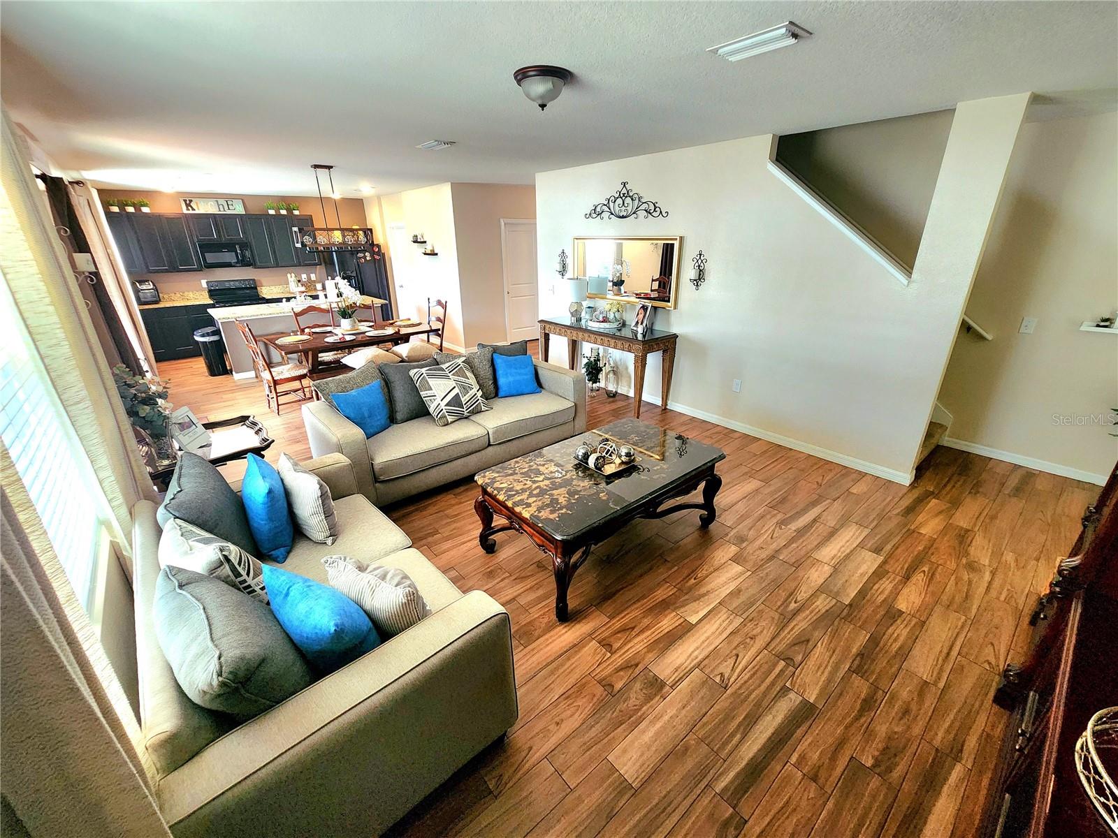 DEL TIERRA PH IV-B & IV-C - Residential