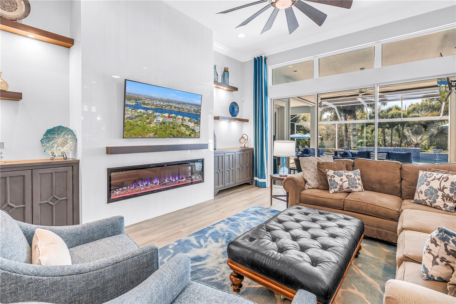 MIRABAY PH 3C-2 - Residential