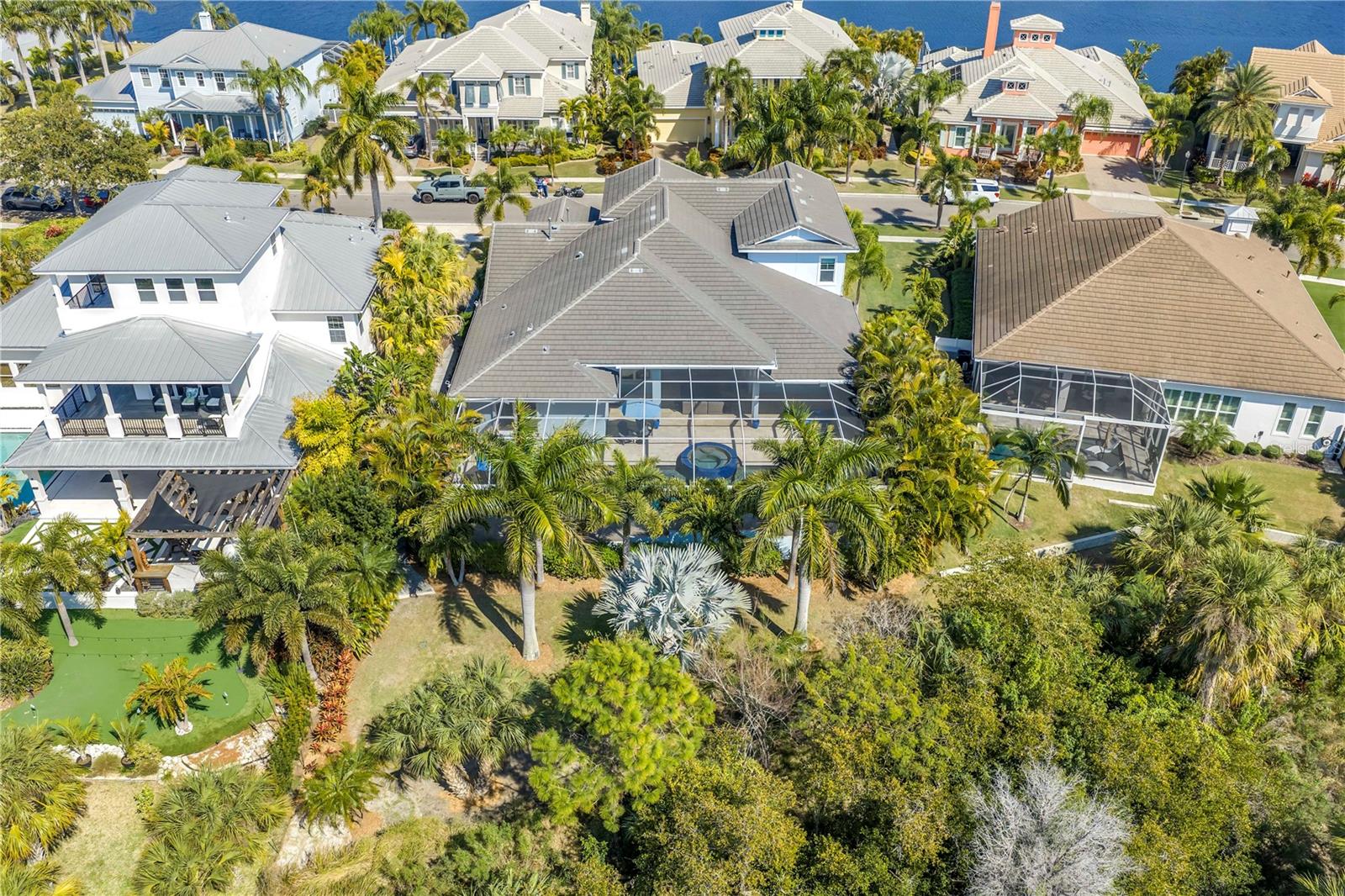 MIRABAY PH 3C-2 - Residential