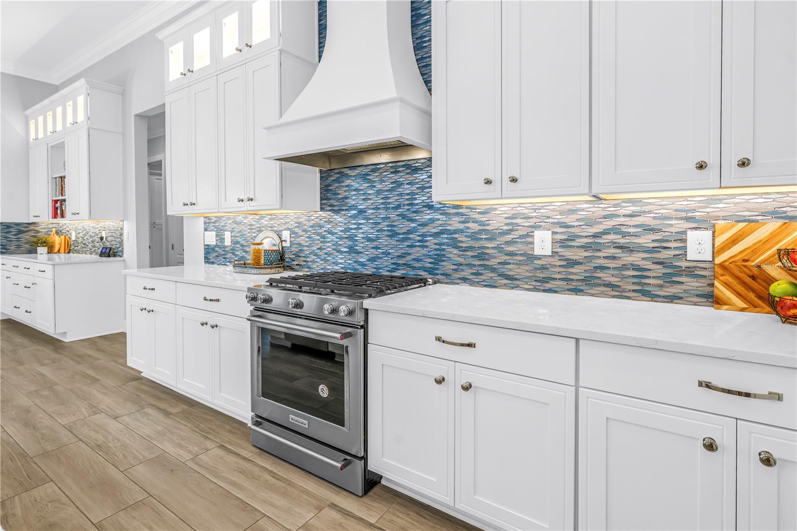 MIRABAY PH 3C-2 - Residential