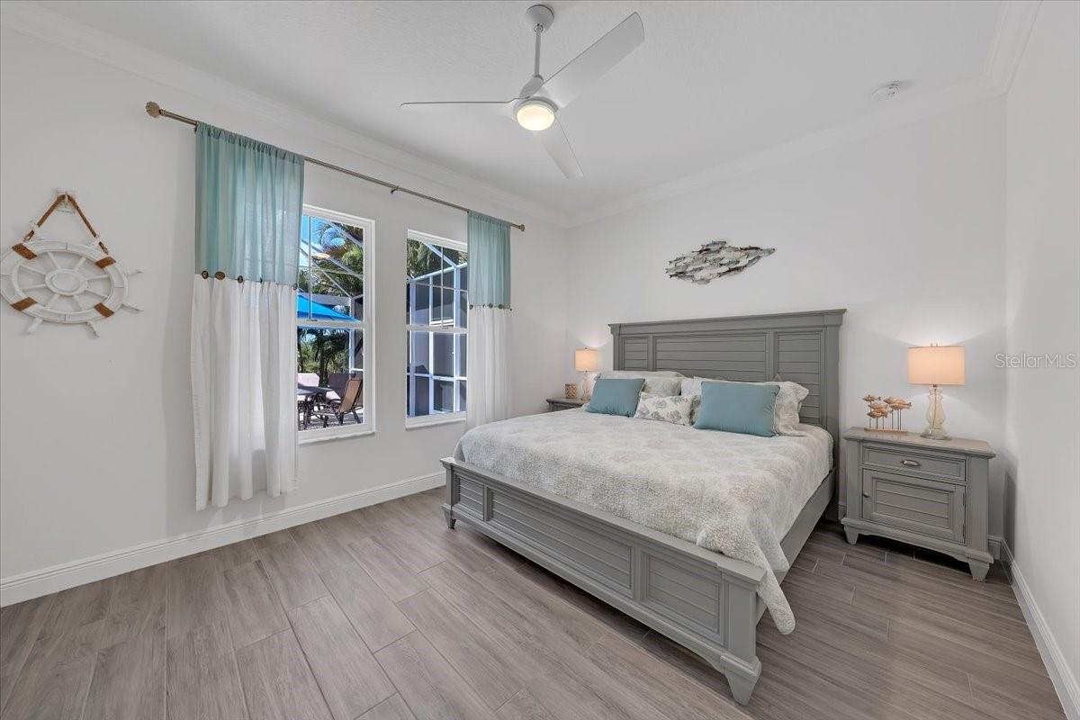 MIRABAY PH 3C-2 - Residential