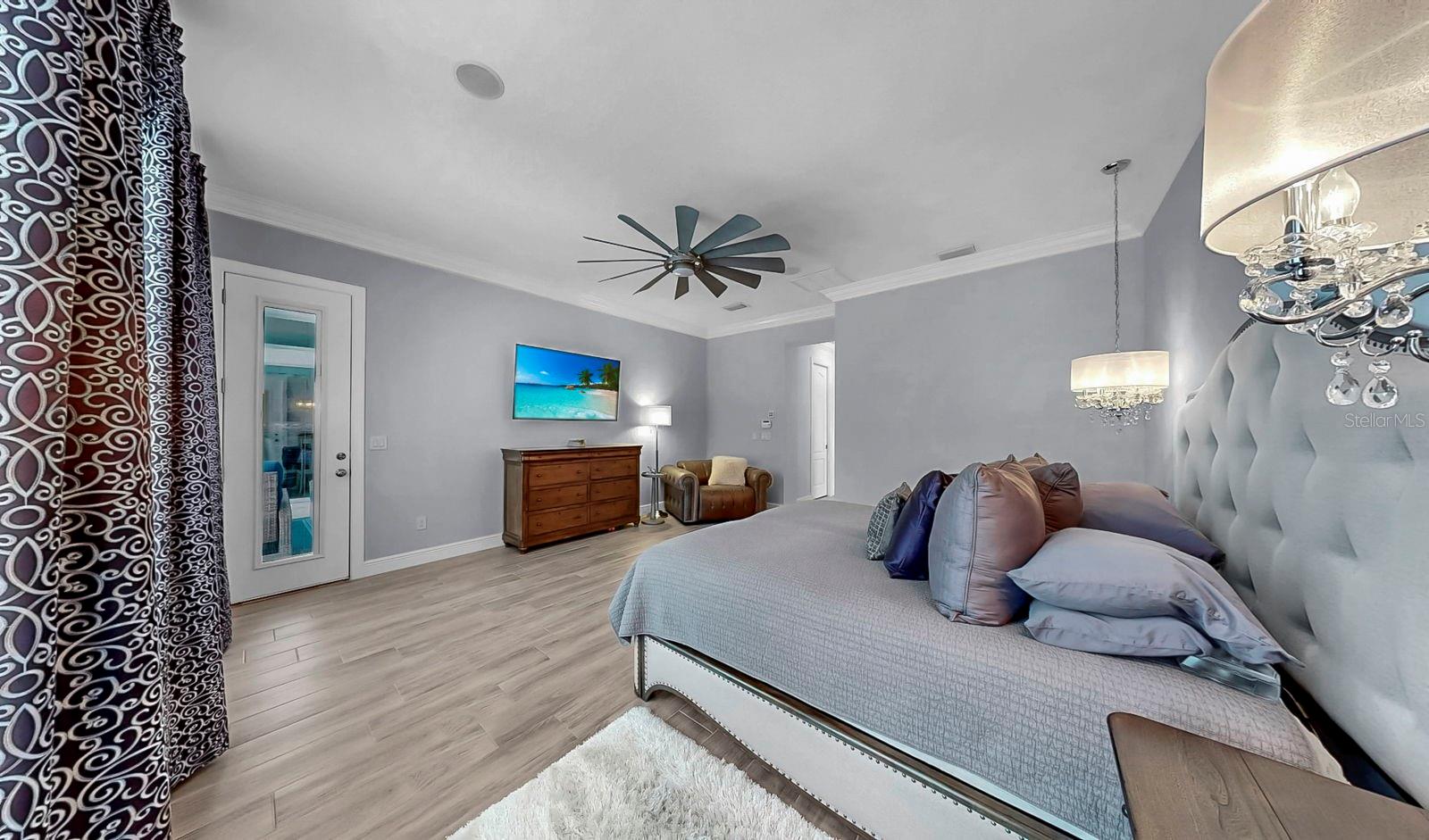 MIRABAY PH 3C-2 - Residential