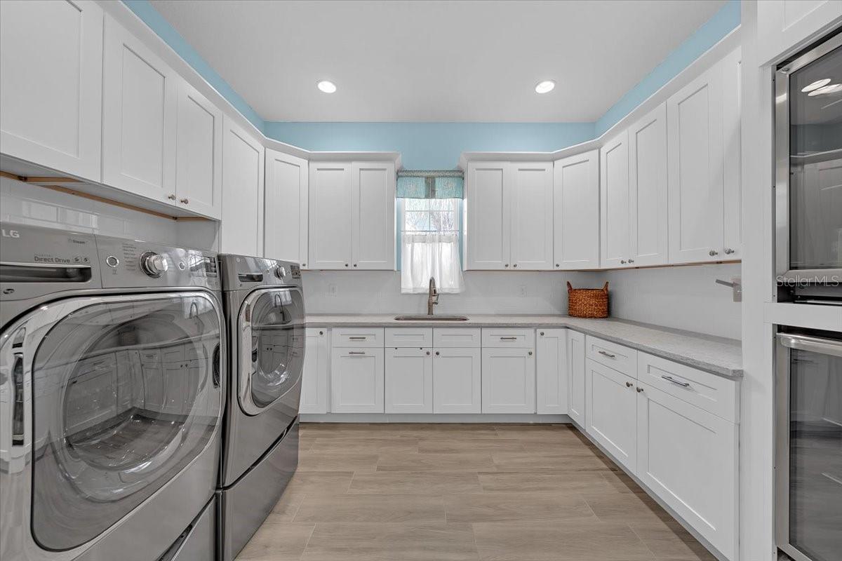 MIRABAY PH 3C-2 - Residential