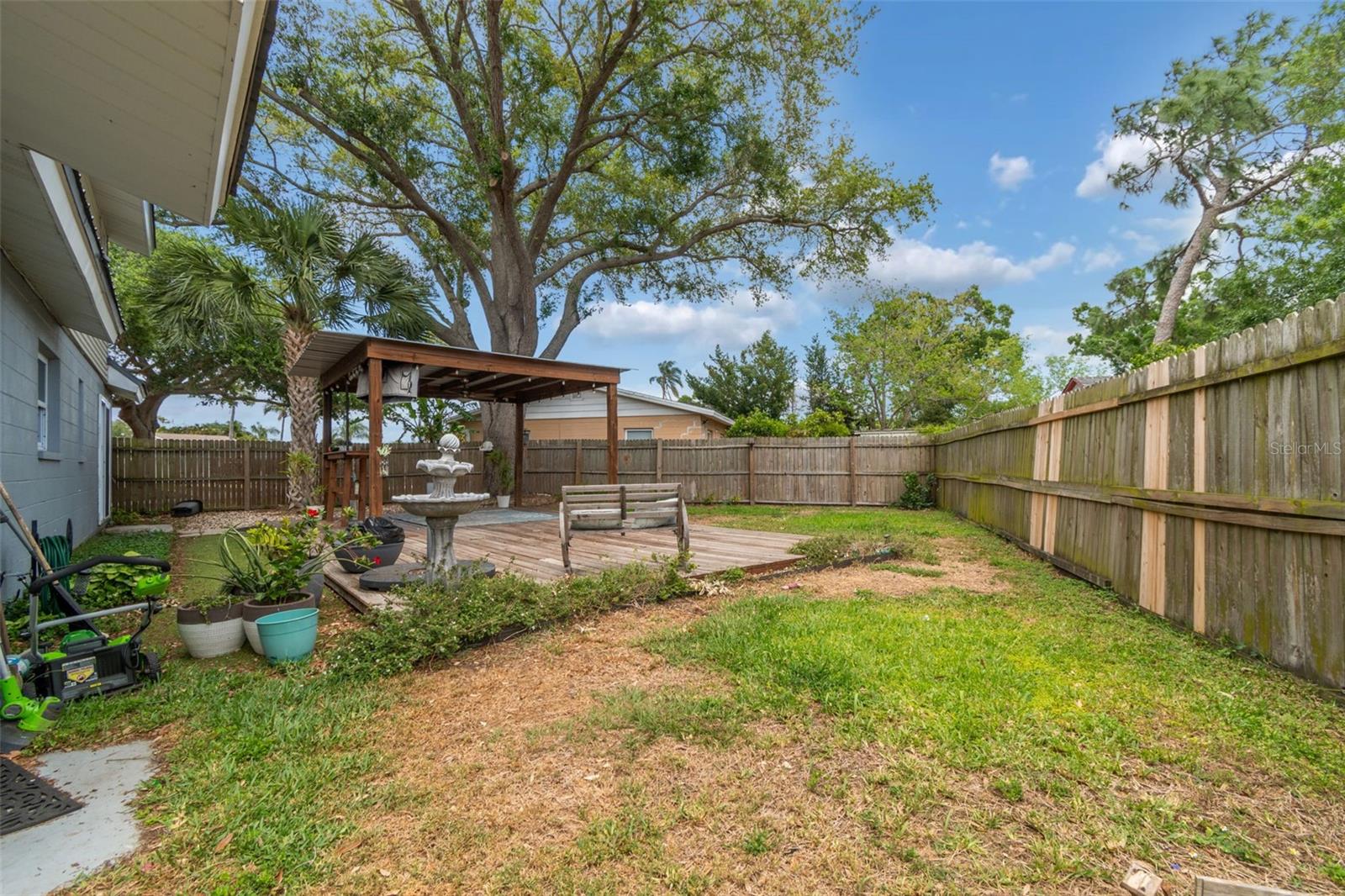 BOCA CIEGA RIDGE 4TH ADD - Residential