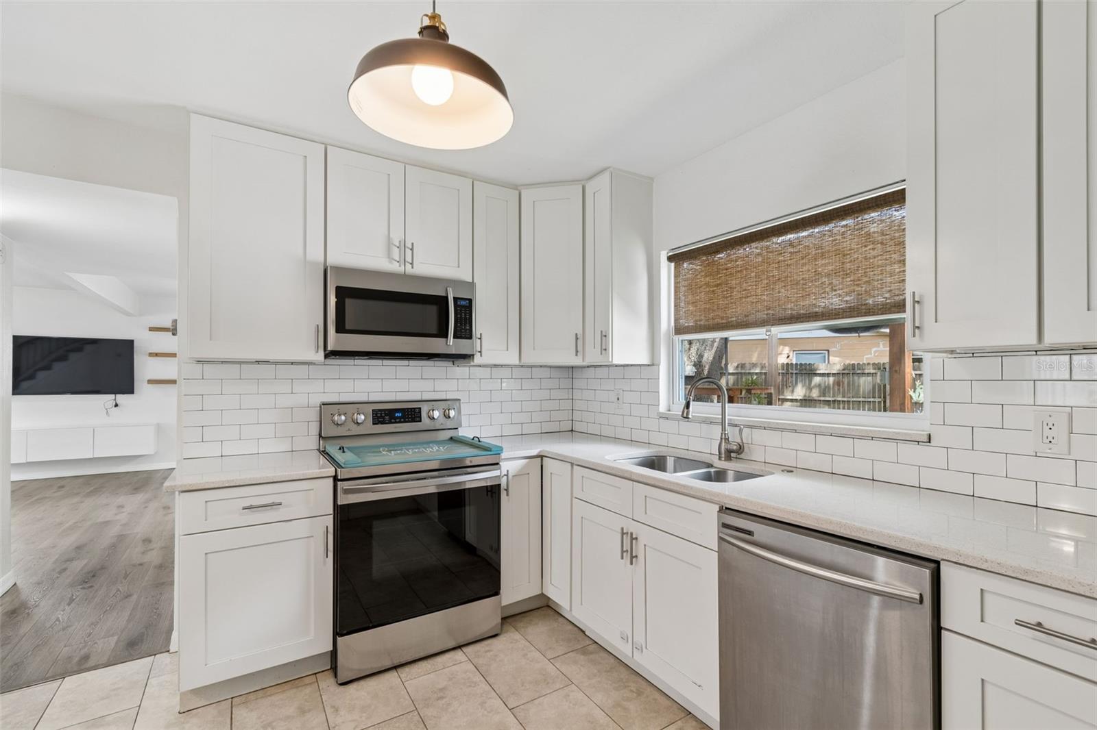 BOCA CIEGA RIDGE 4TH ADD - Residential