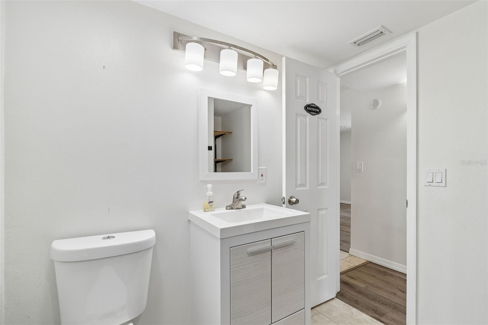 BOCA CIEGA RIDGE 4TH ADD - Residential