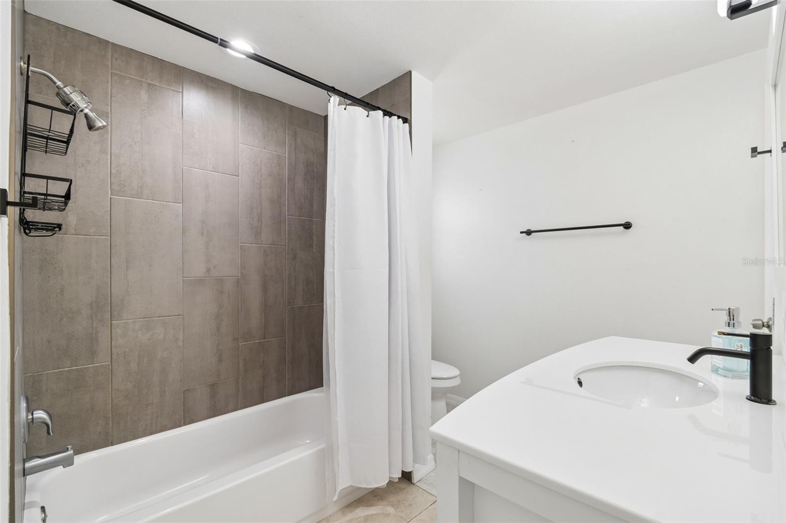 BOCA CIEGA RIDGE 4TH ADD - Residential