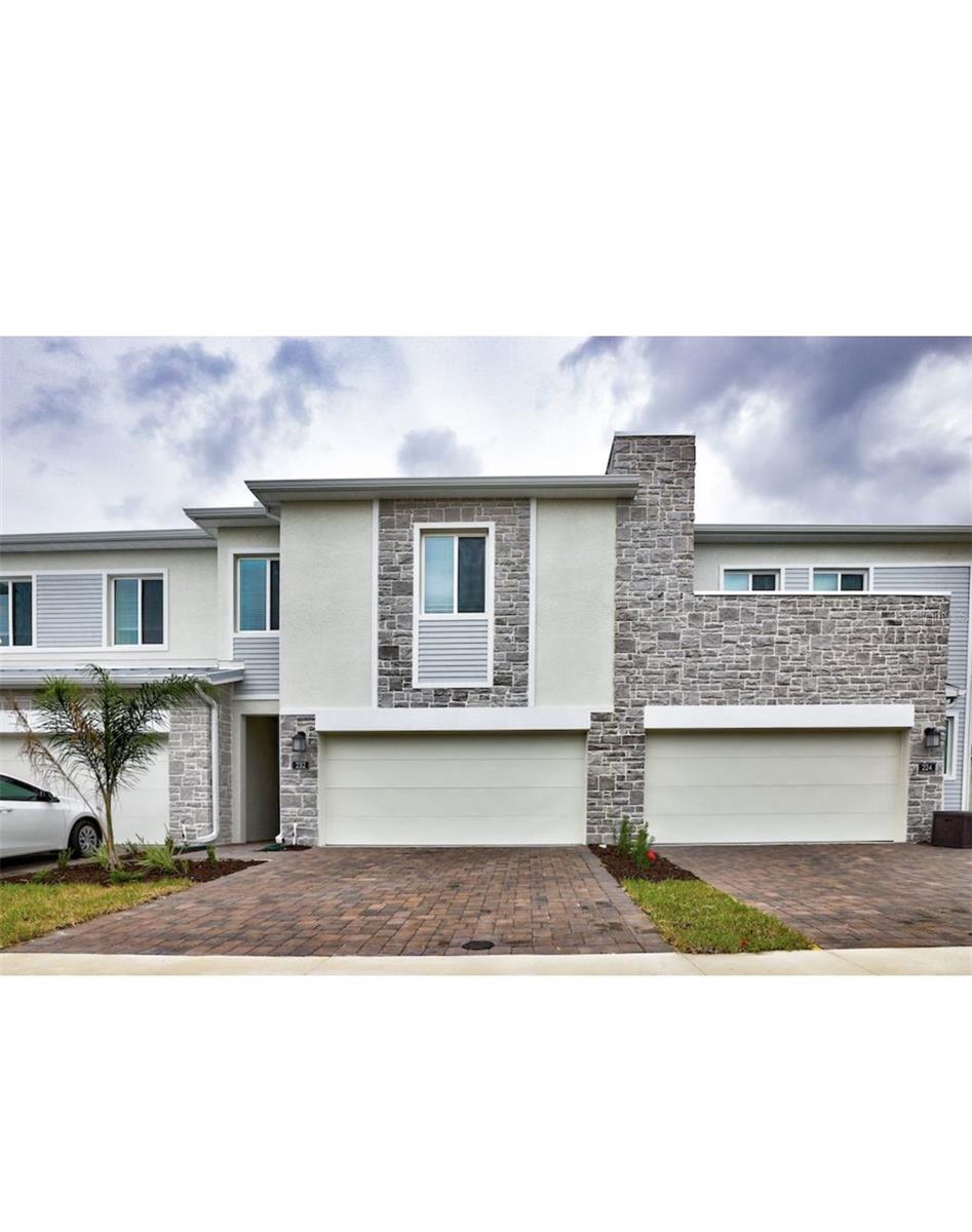 FOX NORTH - Residential