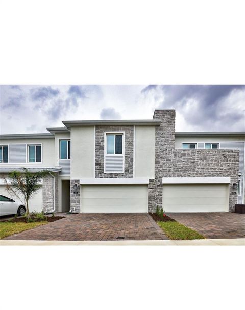 Photo of 232 Nine Iron Drive, Davenport, FL 33896 (MLS # S5145535)