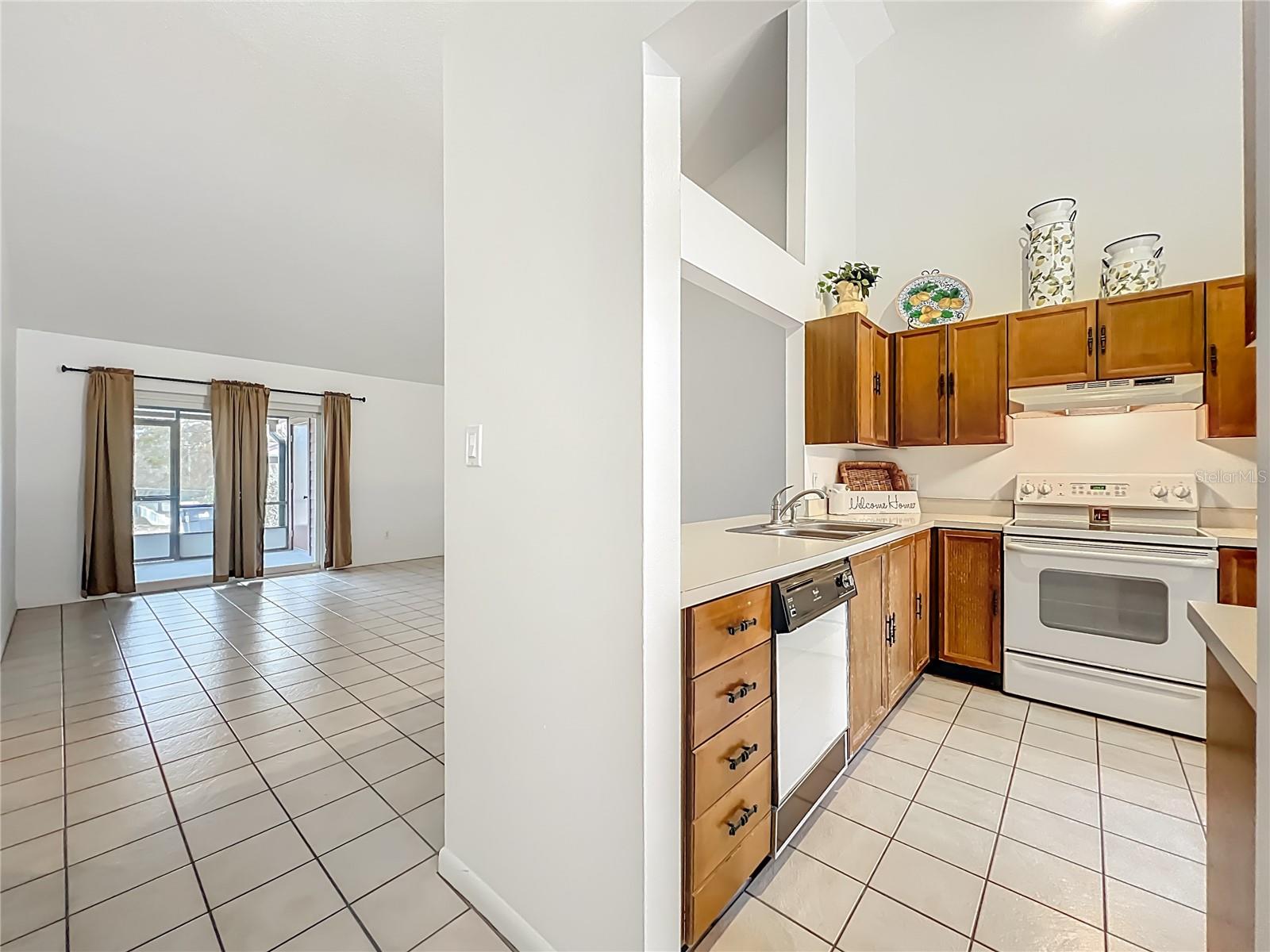 CITRUS OAKS PH 01 - Residential