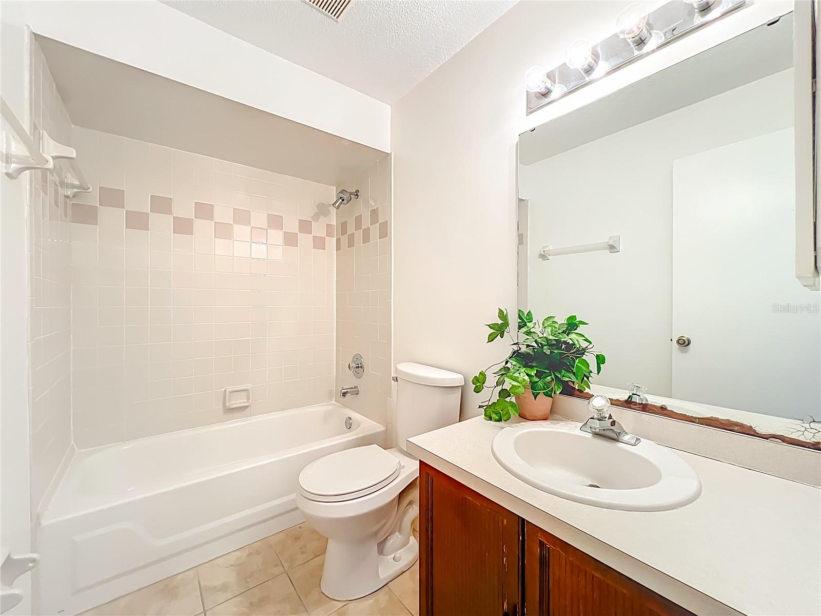 CITRUS OAKS PH 01 - Residential