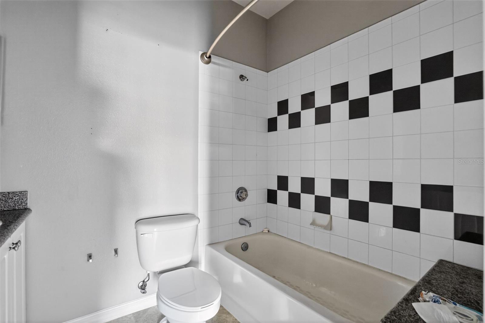 CAROLINA LANDINGS AT UNIVERSITY PLACE C - Residential