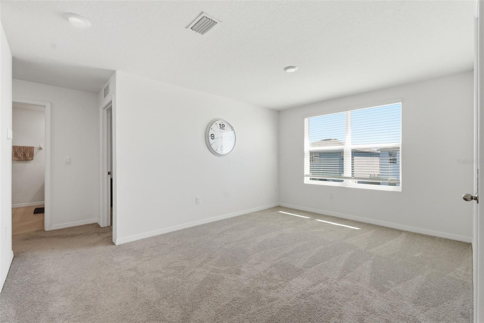 ZEPHYR RDG - Residential