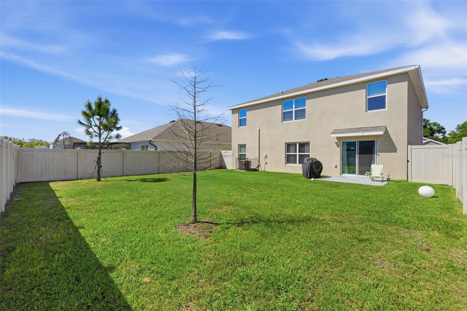 ZEPHYR RDG - Residential