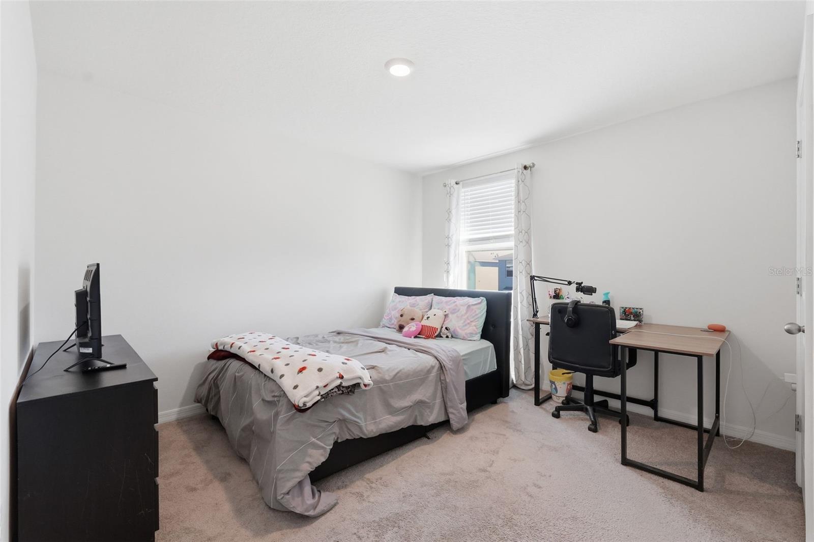 ZEPHYR RDG - Residential