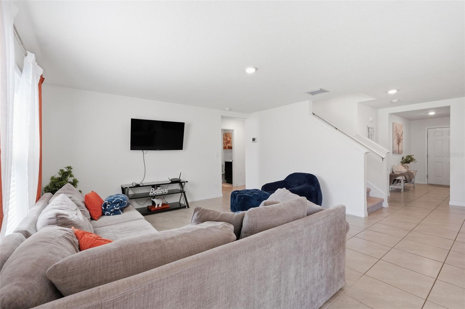 ZEPHYR RDG - Residential