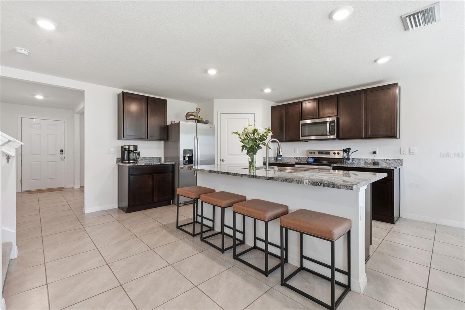 ZEPHYR RDG - Residential