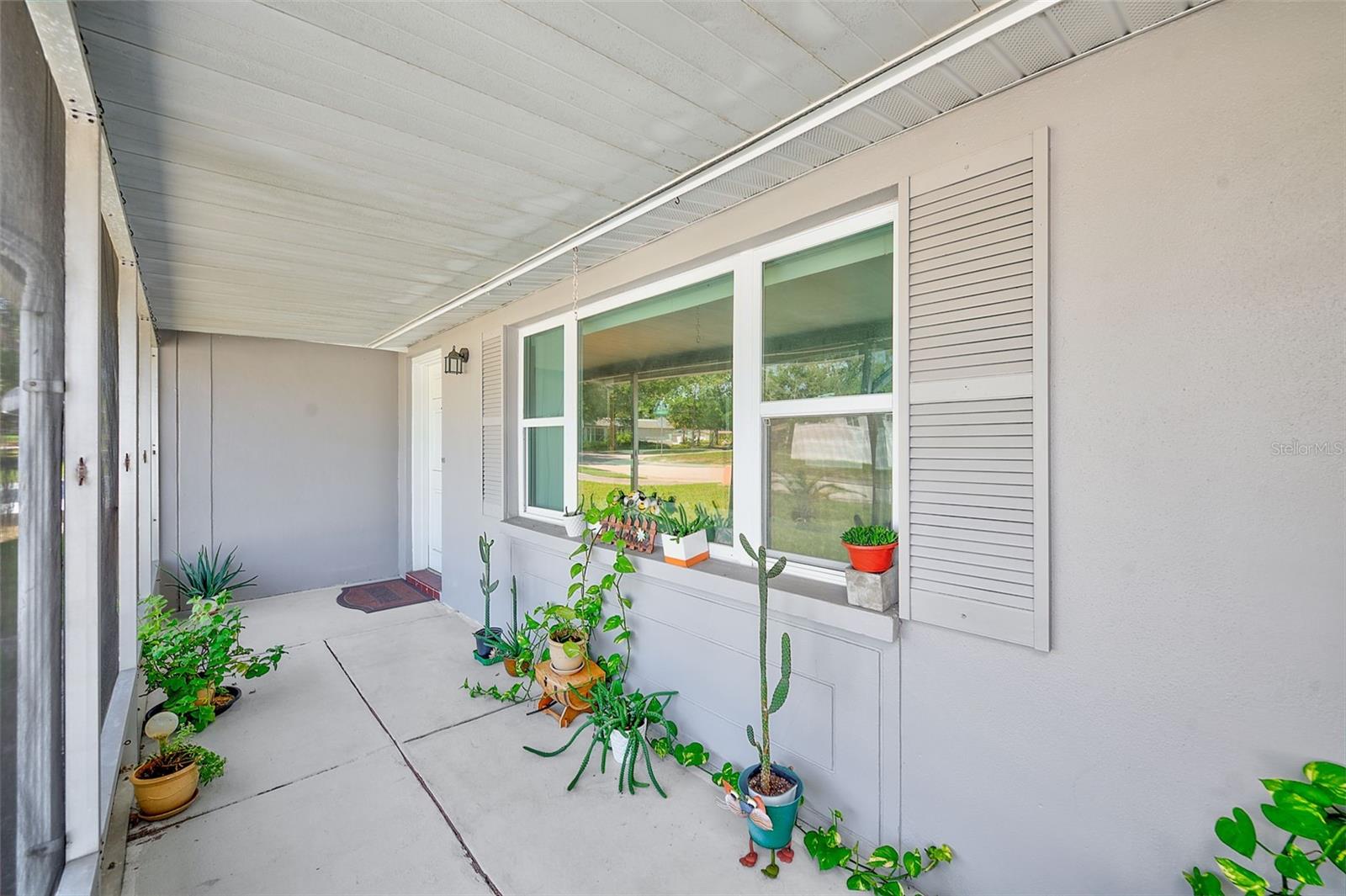 5126 ROSEWOOD DRIVE