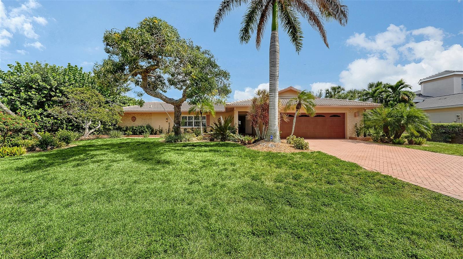 524 KETCH LANE
