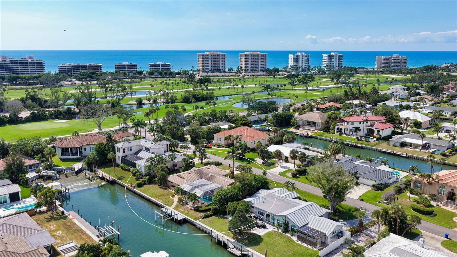 COUNTRY CLUB SHORES - Residential