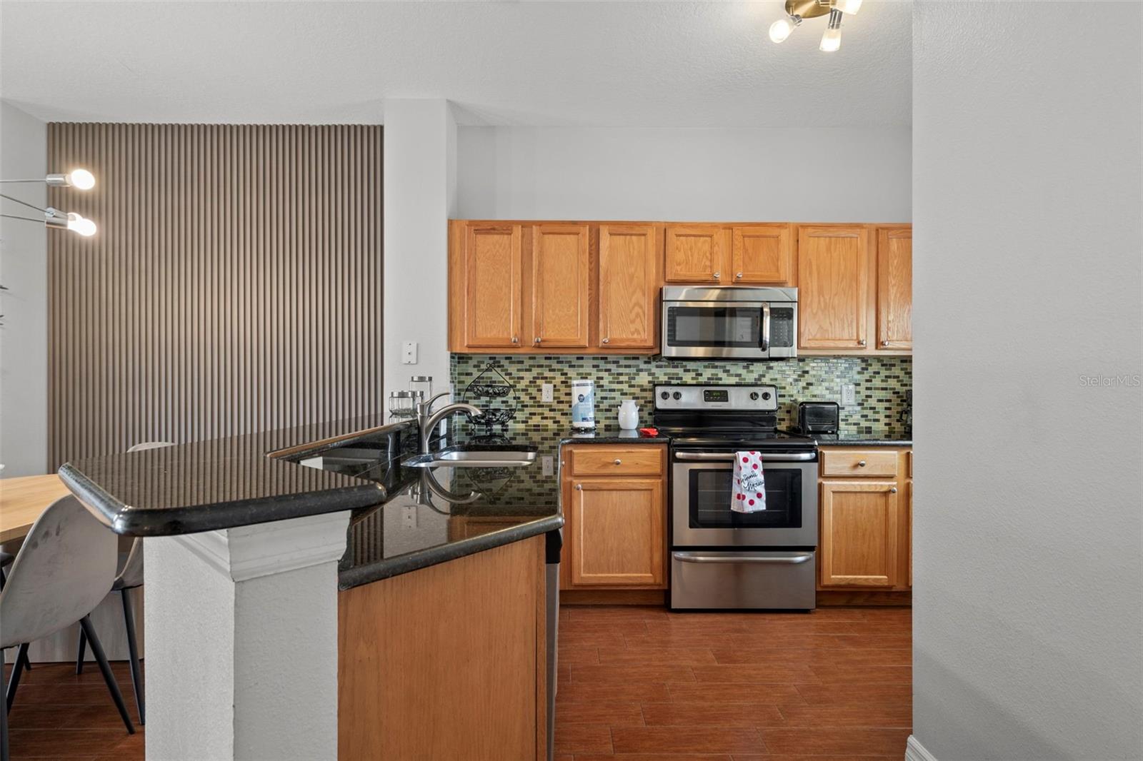 8581 BAY LILLY LOOP