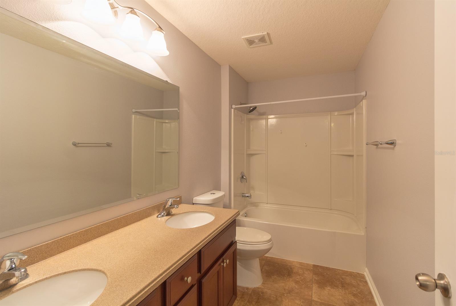 Venetian Bay Ph 18 Un 2 - Residential