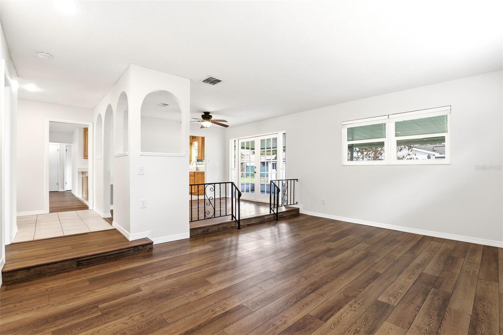 SPRING OAKS UNIT 4 - Residential